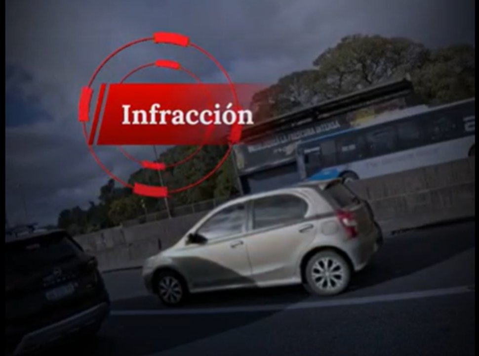 La ANSV sancionó a 1.849 conductores por circular ilegalmente por banquinas
