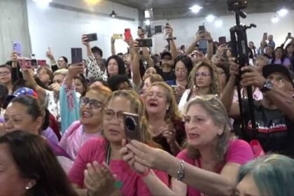 Estampida durante el Durga Puja en Calcuta: 17 muertos y 35 heridos