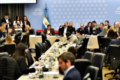 Torrendell defendió el presupuesto universitario y reclamó gestión transparente