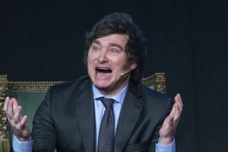 Financial Times cuestionó la falta de empatía de Milei ante el ajuste