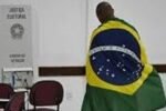 Brasil: Flávio Bolsonaro aventaja por un punto a Lula antes del balotaje
