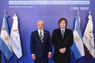 Milei insultó a Lula en la víspera del balotaje presidencial en Brasil